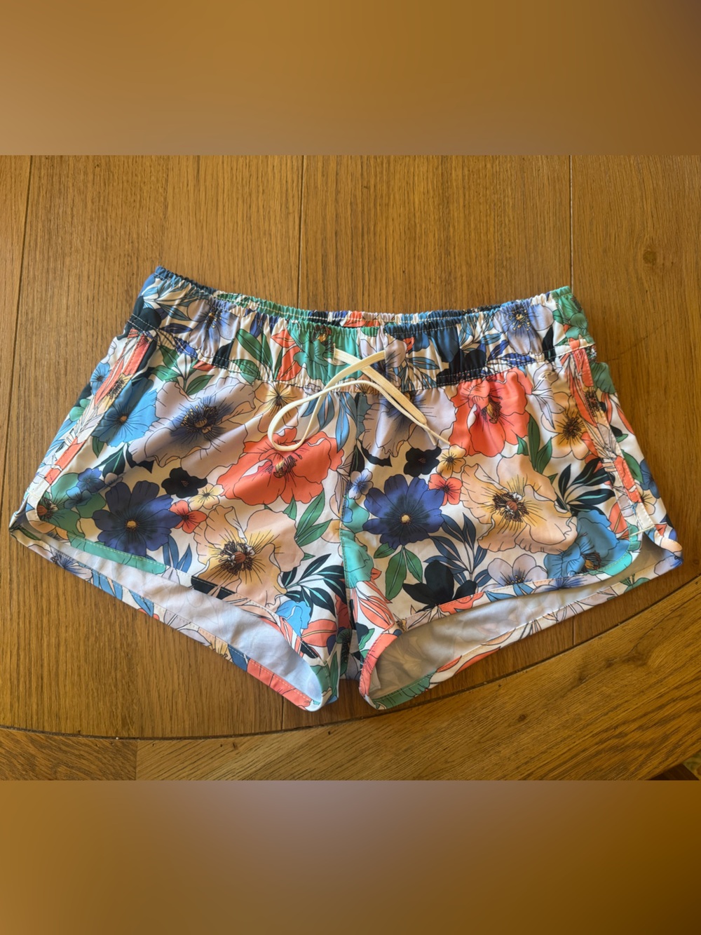 O'Neill Floral Print Womens Shorts - White, Blue, Coral, Green